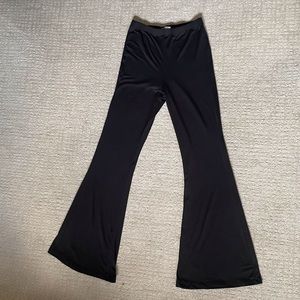 black flare yoga pants